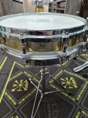 Pearl Free Floating Snare.